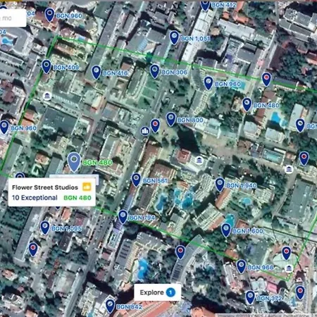 Szálloda Flower Street 4*