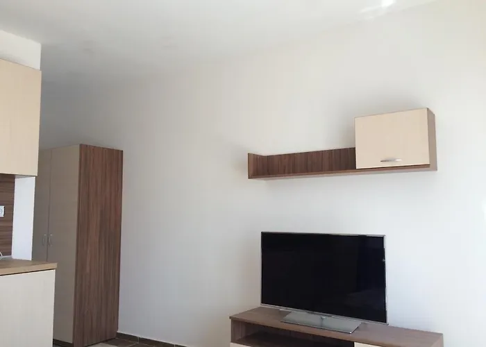 ホテル Flower Street 4*